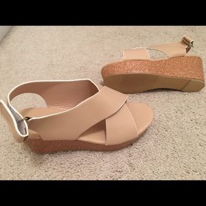 Beige wedge sandal